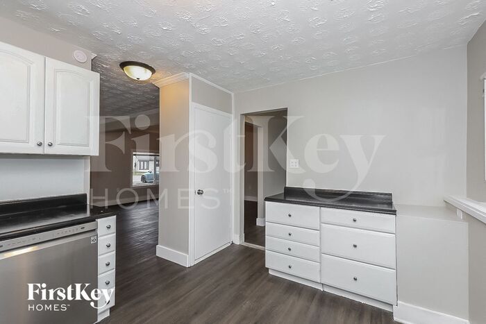 Building Photo - 3976 Richard Ave