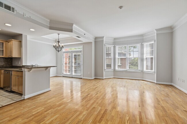 Primary Photo - 850 Piedmont Ave NE
