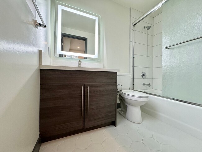 Building Photo - dun8385