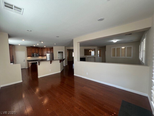 Building Photo - 18 Blue Valley Dr