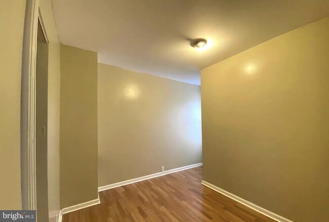 Building Photo - 3912 Haverford Ave