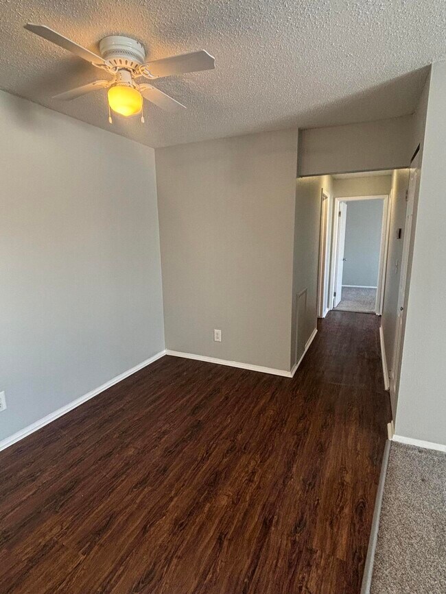 Building Photo - 157 Canfield St