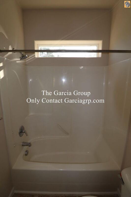 Building Photo - 10377 SW Ridgepath Ln