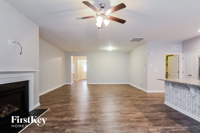 Building Photo - 109 Zulabelle Ct