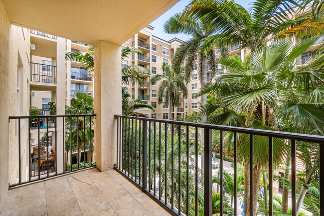Building Photo - 1801 N Flagler Dr