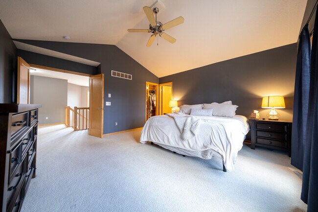 Building Photo - 7122 Harrison Hill Trail