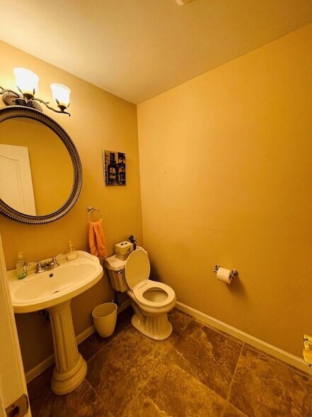 Building Photo - 0 Harbor Hill Rd