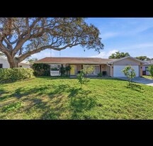 Building Photo - 14108 110th Ter