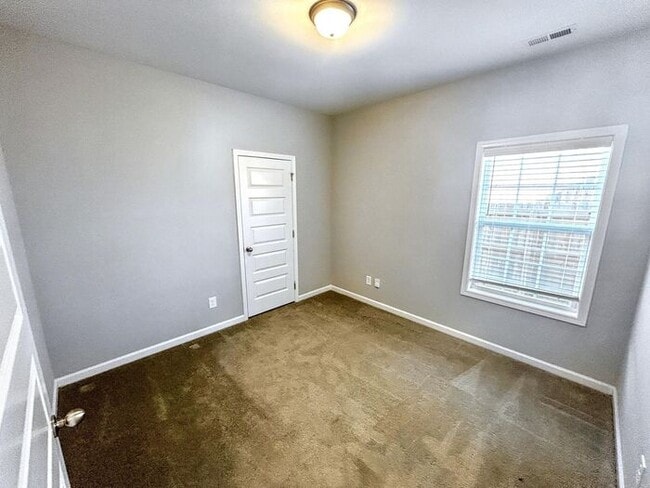 Building Photo - 1109 Prospect Ct