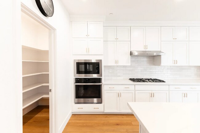 Building Photo - 7511 Amonde Wy