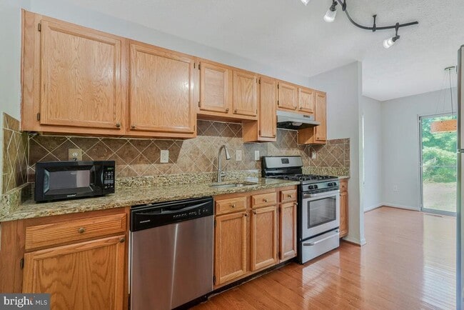 Building Photo - 2647 Longbow Ct