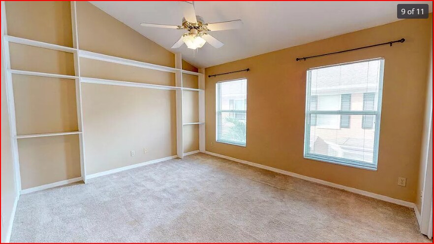 Vaulted ceilings in bedrooms - 303 S Bungalow Park Ave