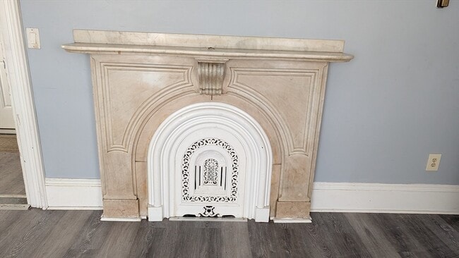 Building Photo - 92 N Franklin St