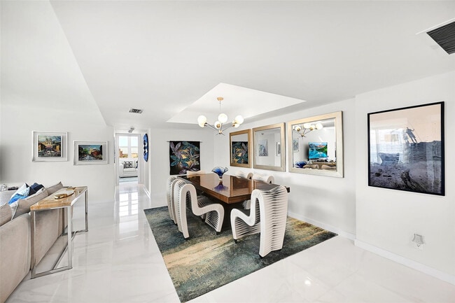 Building Photo - 1880 S Ocean Dr