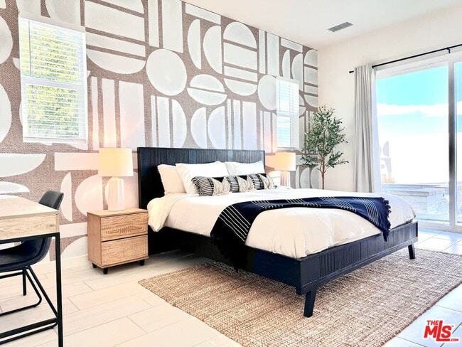 Building Photo - 1605 Candela Ct