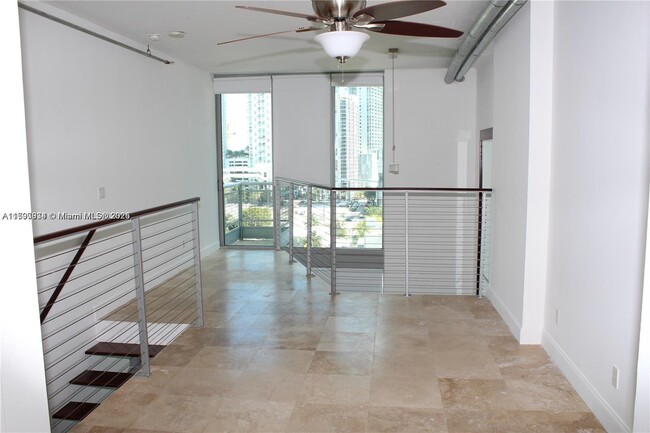 Building Photo - 690 SW 1st Ct