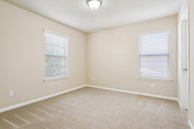 Building Photo - 1013 Fred Couples Ct