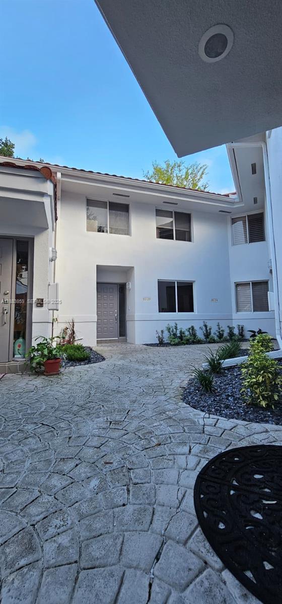 Building Photo - 9220 NW 9th Pl