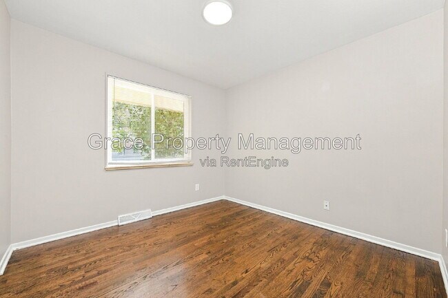 Building Photo - 1333 S Kendall Ct