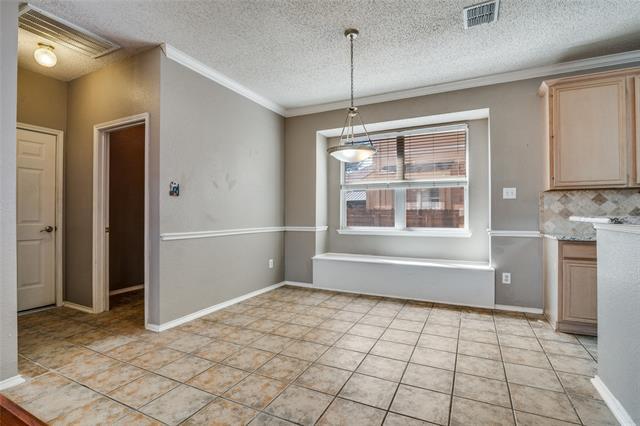 Building Photo - 2023 Nottingham Pl