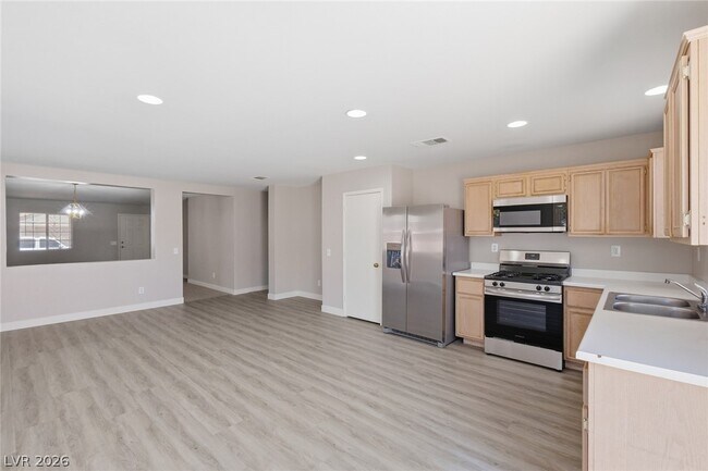 Building Photo - 5797 Dana Rogers Dr