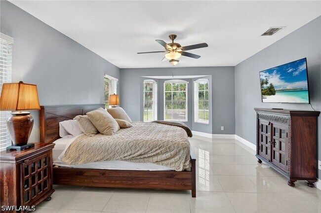 Building Photo - 850 29th St SW