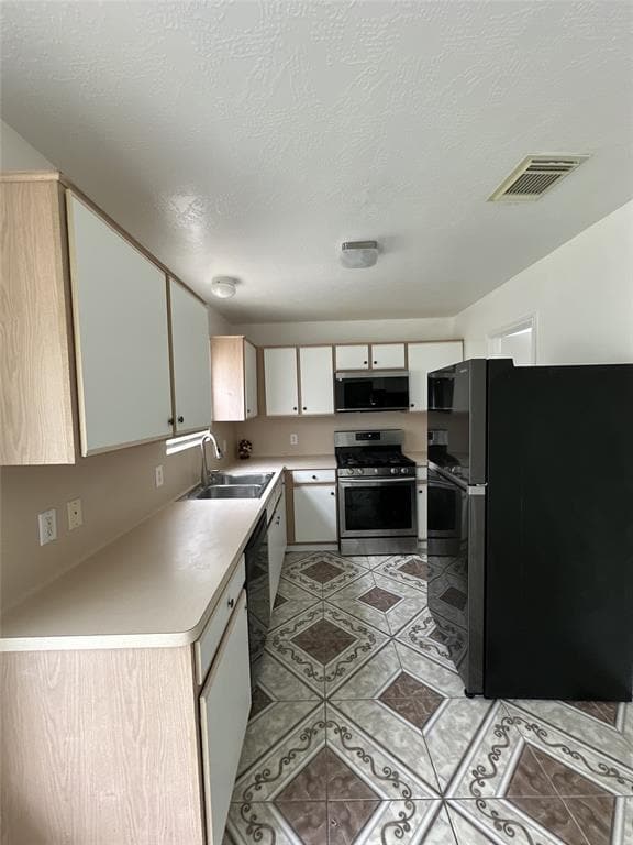 Building Photo - 11734 Birch Meadow Dr