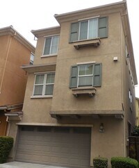Building Photo - **SPECIAL! One Month Free!** - Spacious Madison Townhome Near Travis AFB with Solar & Garage