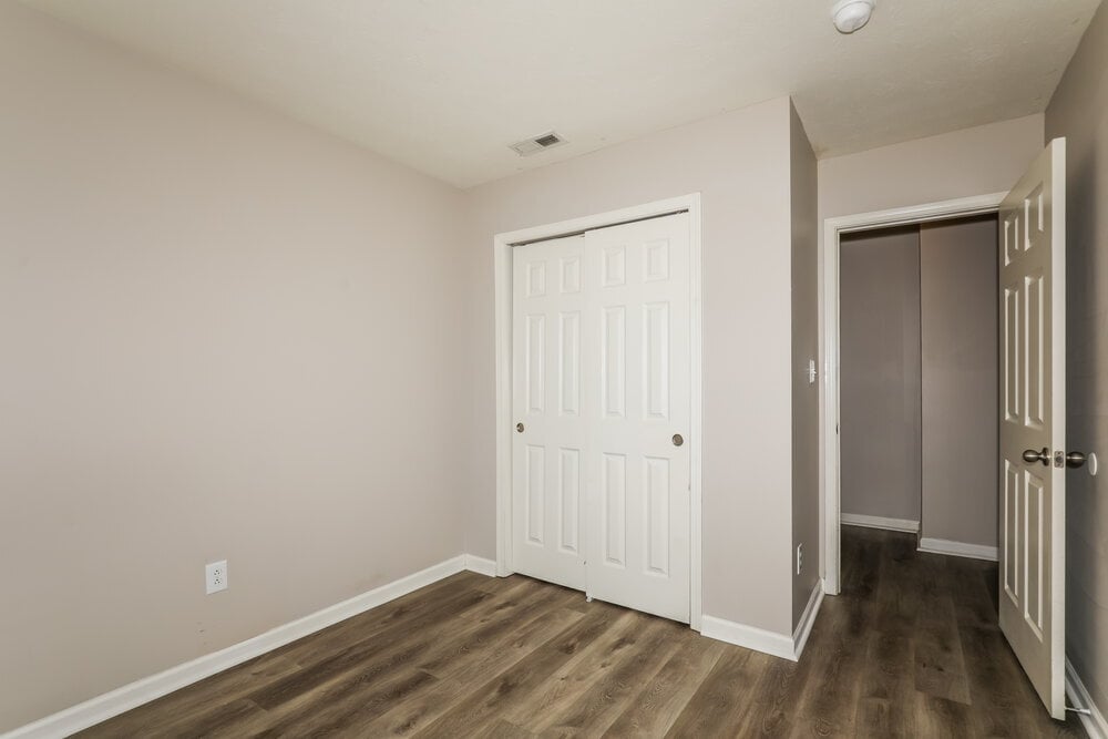 Building Photo - 2409 Woodfield Blvd