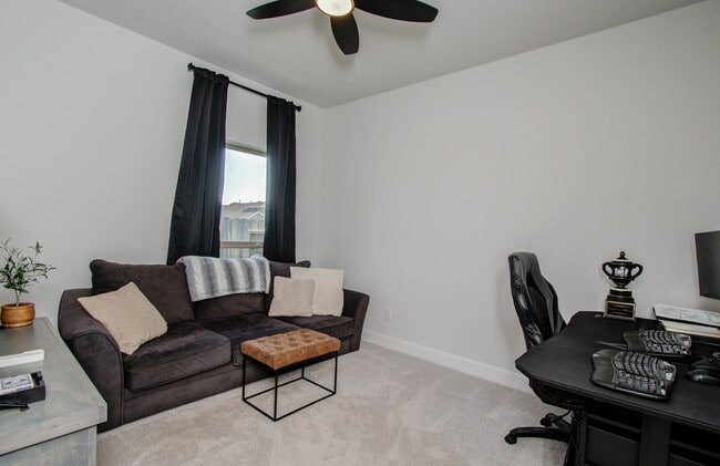 Building Photo - 20810 Clydesdale Post Rd