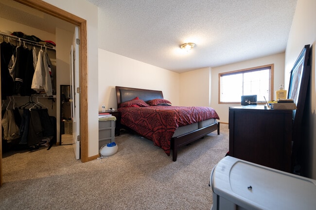 Building Photo - 17431 Glacier Wy
