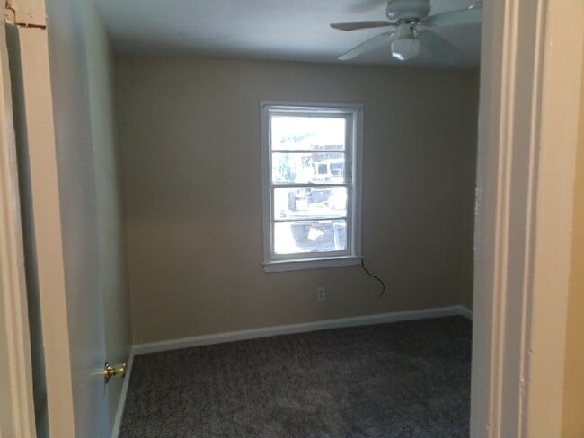 Building Photo - 3309 10th St