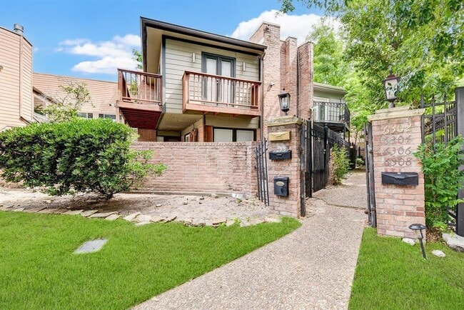 Primary Photo - 6306 Riverview Way