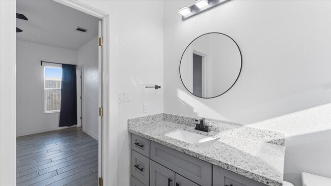 Building Photo - 1428 Rd 5607