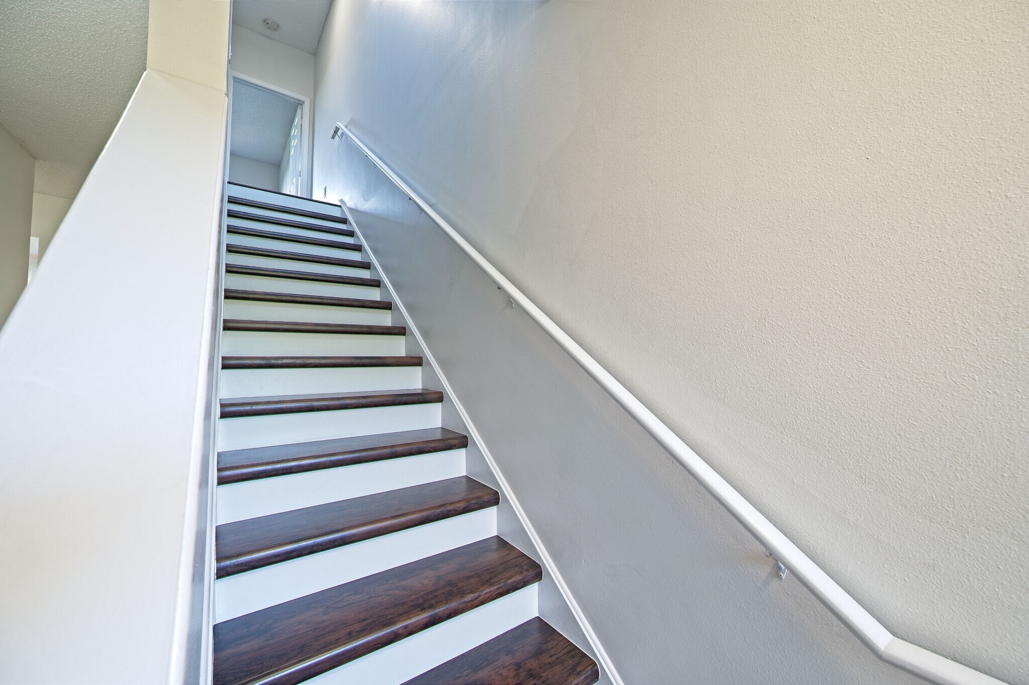 Building Photo - 5701 Bentgrass Dr