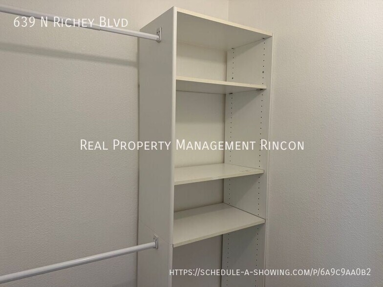 Building Photo - 639 N Richey Blvd