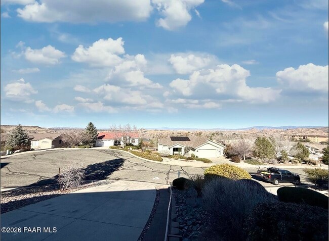 Building Photo - 1953 Putnam Pl