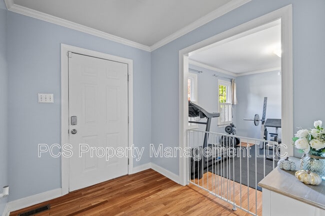 Building Photo - 12605 Jolly Pl