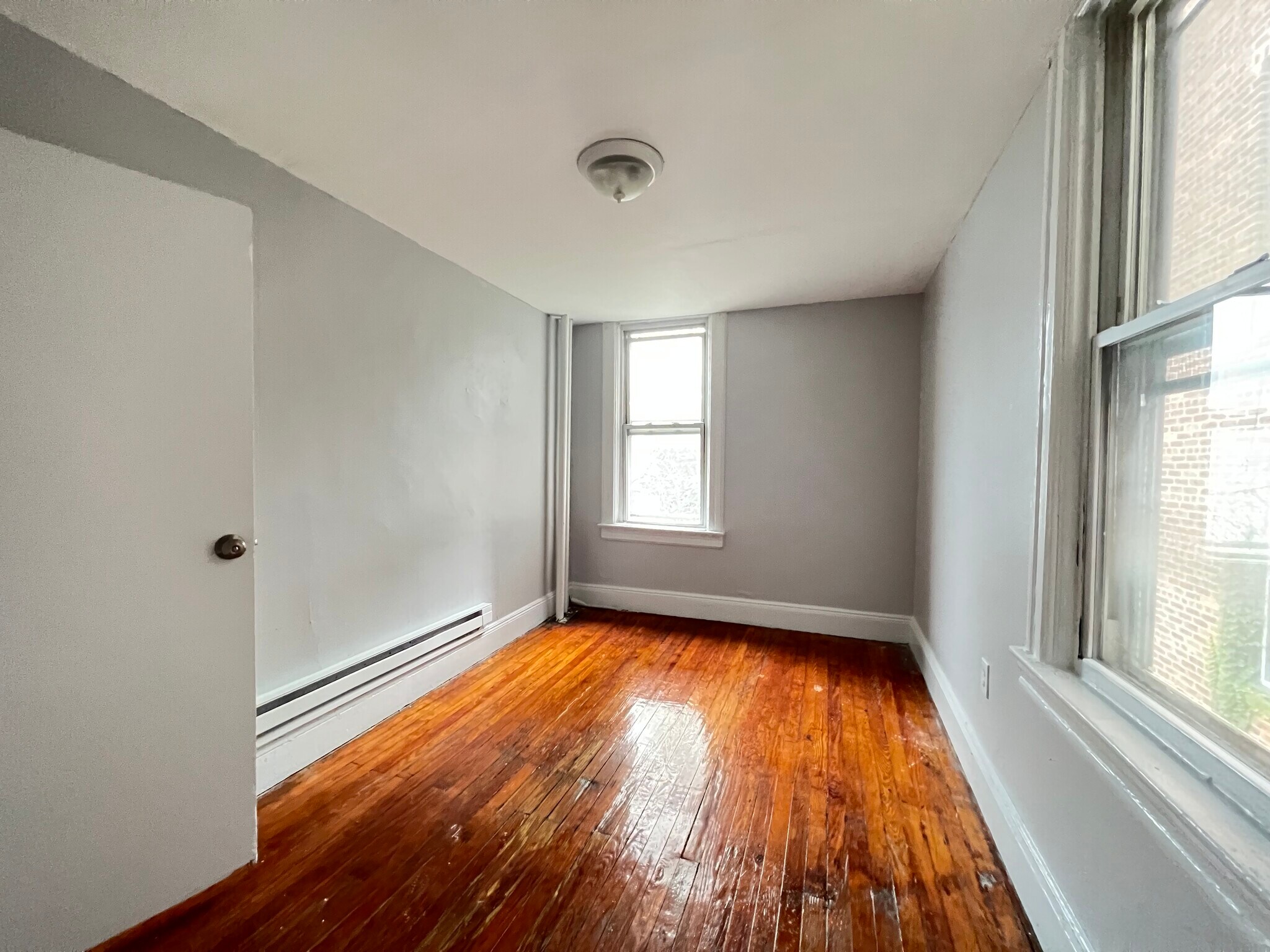 184 Garfield Ave 7 - 180 Garfield Ave