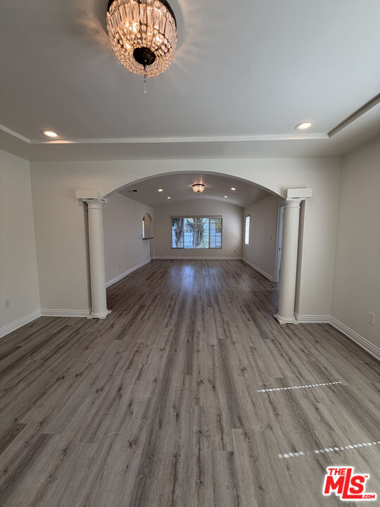 Building Photo - 153 N Hamilton Dr