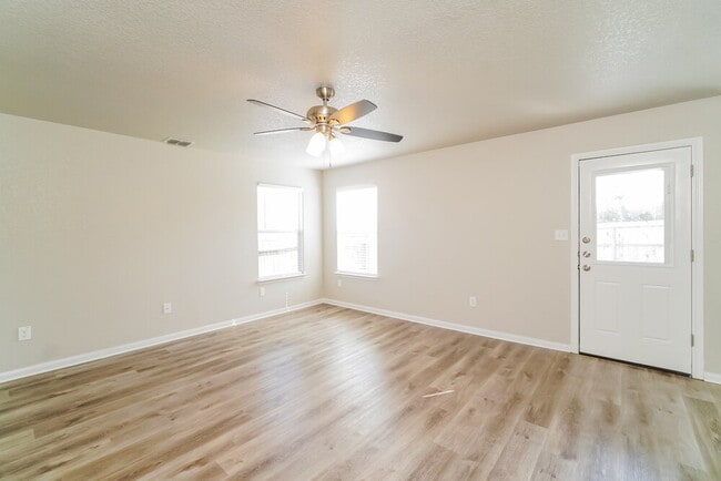 Building Photo - 5410 Chase Canyon