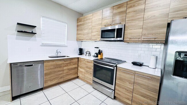 Building Photo - 168 Claffey Ct