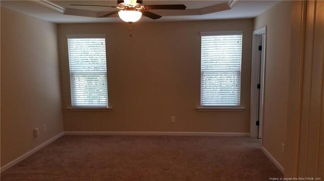 Building Photo - 100 Burr Oak Cir