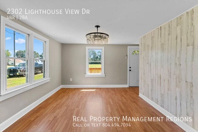 Building Photo - 2302 Lighthouse View Dr