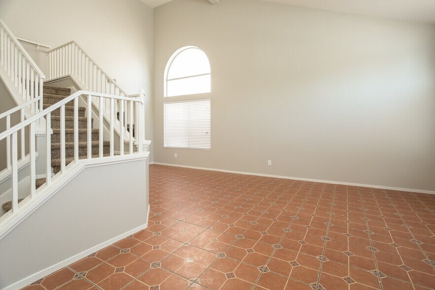 Building Photo - 5831 Trailblazer Dr