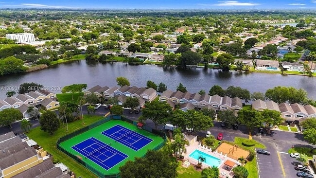 Building Photo - 1441 NW 122nd Terrace