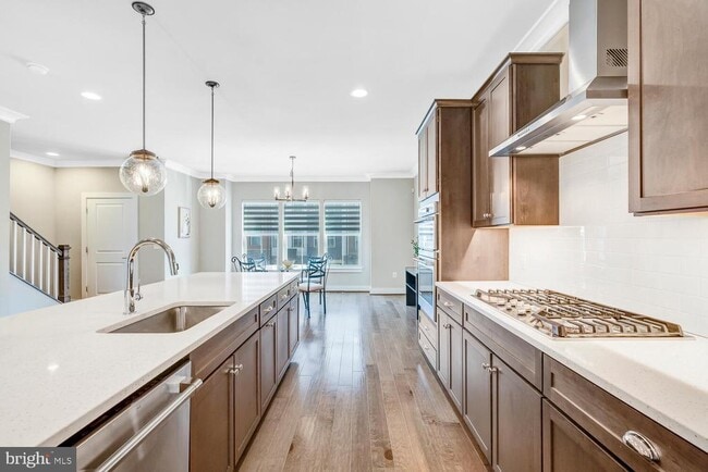 Building Photo - 7770 Belvale Dr