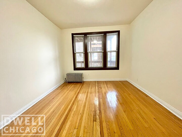 Building Photo - 2430 N Spaulding Ave