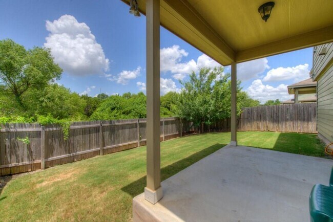 Building Photo - 8520 White Ibis Dr