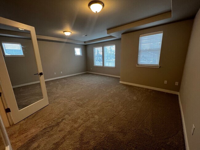 Building Photo - 4237 Caddyshack Dr NE
